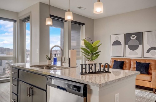Broad Ripple Apartment | Frontdesk | Studio Apt by Efroymson Riverfront