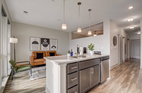 Broad Ripple Apartment | Frontdesk | Studio Apt by Efroymson Riverfront
