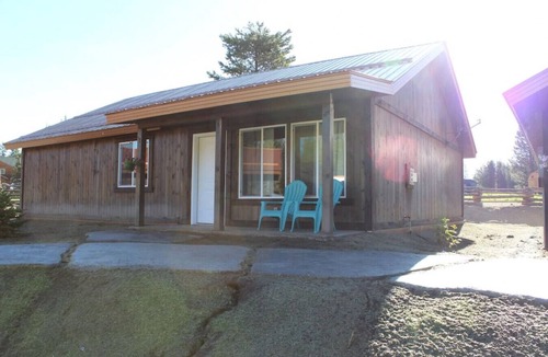 Island Park Ski Chalet | Full Kitchen, Gas Fireplace, 3 Bedroom, 2 Bath, WIFI