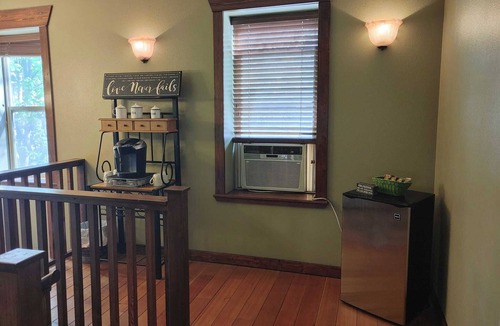Kendrick House | Furry Tale Inn on Main Street in Kendrick, Idaho
