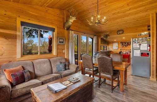 Bozeman Cabin | Gallatin River Homestead - Three wonderful rustic cabins