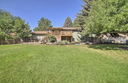Idaho Falls House | Game Room - Pet-Friendly - Fire Pit - Deck - AC - Near Airport
