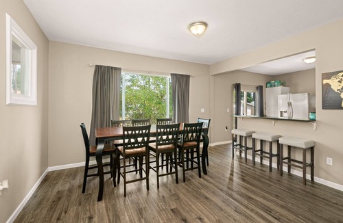 Northtown House | Garland District Modern House - 7 min to Downtown!