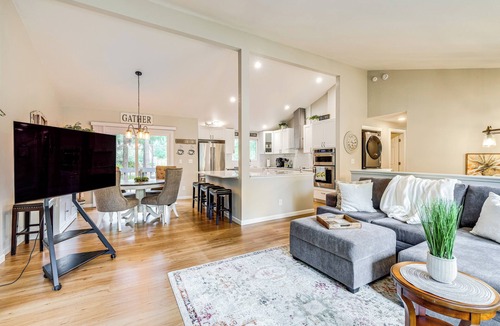Bremerton House | Gas BBQ off Balcony: Fire Pit, Near Parks & Museum