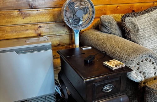 Island Park Cabin | Gateway at the Crossroads! Yellowstone, Henry's Lake & Island Park-sleeps 10