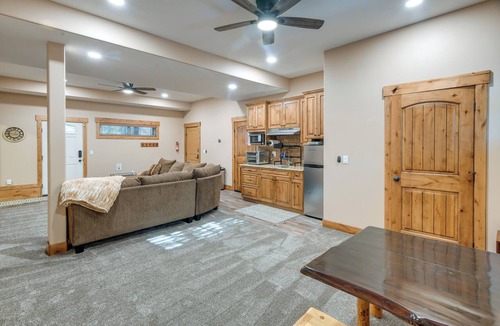 Island Park Cottage | Gateway to Yellowstone! Modern Island Park Cabin