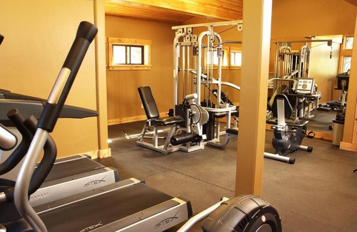 Olympic Valley Apartment | GetAways at Olympic Village Inn