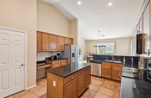 Gilbert House | Gilbert Getaway