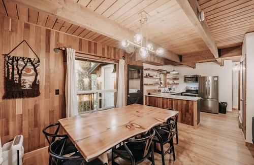 Glacier Ski Chalet | Glacier Springs Cabin #27 - A private 2-story cabin! pet-friendly
