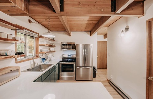 Glacier Ski Chalet | Glacier Springs Cabin #27 - A private 2-story cabin! pet-friendly
