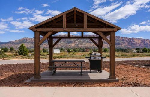 Apple Valley House | Glacier Timbers