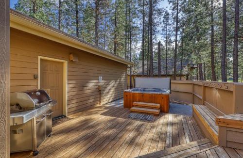 Black Butte Ranch House | Glaze Meadow 42