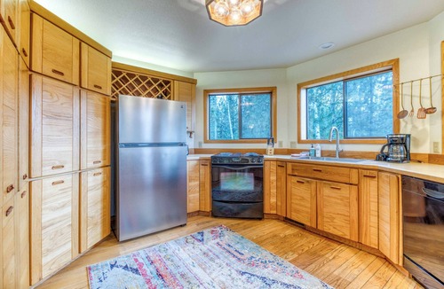 Black Butte Ranch House | GM265: Great Meadow & Lake View
