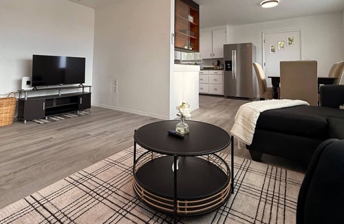 Caldwell House | Golden Acres-your Modern Farmhouse Escape