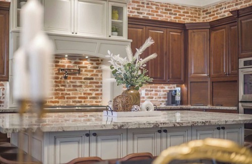 Rexburg House | Golden Leaf Lodge Sleeps 25 Near Yellowstone