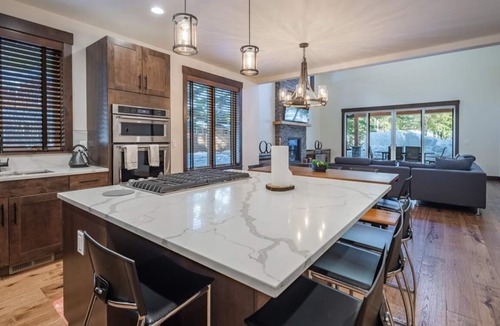 Cle Elum House | Golf Course View w/Suncadia Pool Access