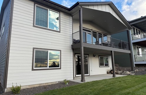 Spokane House | Gorgeous 5BR house w/Amazing Indian Trail Views