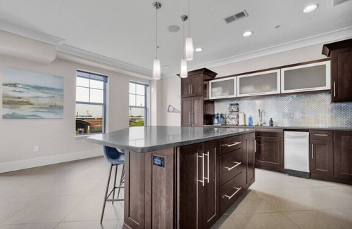 Lansing Condo | Gorgeous Apt w/Balcony - Walk to Stadium & Lansing Center