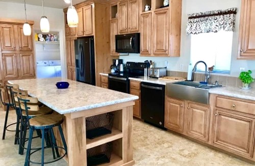 Page House | Gorgeous Cottage Vacation Rental in Page Arizona, near Antelope Canyon