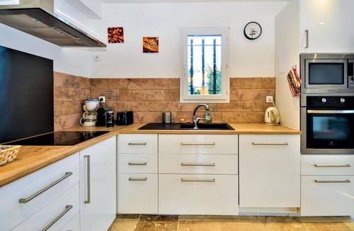 Comps House | Gorgeous home in Comps