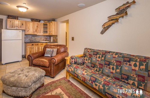 Big Sky House | Gorgeous Home! Private Hot Tub, Stunning Views, & Backcountry Ski Access!