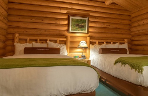 Moran Hotel | Gorgeous Wyoming! Two Comfortable Units, Close to Attractions, Pet-Friendly!