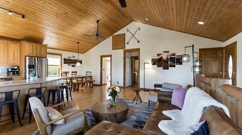 Leigh Creek Estates House | Grand Teton Paradise Unmatched Views Hot Tub