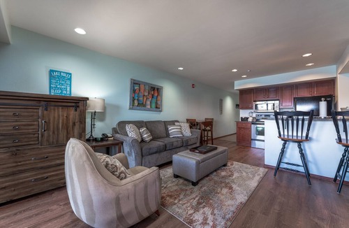 Chelan Condo | Grandview 523 Waterfront condo on Lake Chelan