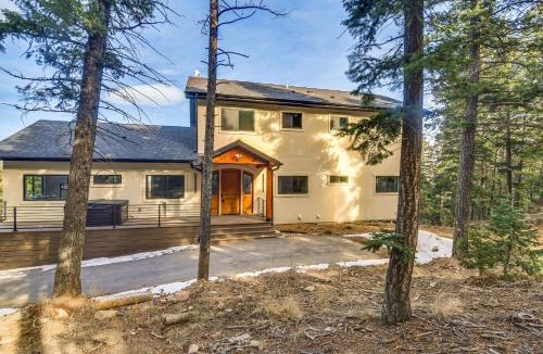 Evergreen House | Great for Gatherings! Evergreen Getaway w/Hot Tub