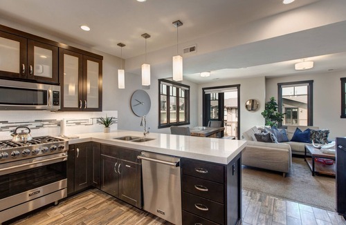 Park City House | Great Location, Free Shuttle + Brand New Private 7-person Hot Tub!