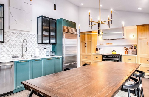 Greenbank House | Greenbank Horizon Home - Water Views