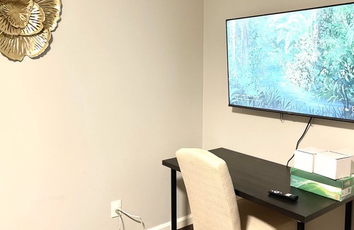 Greenwood House | Greenwood's Tranquility (Lower Unit)