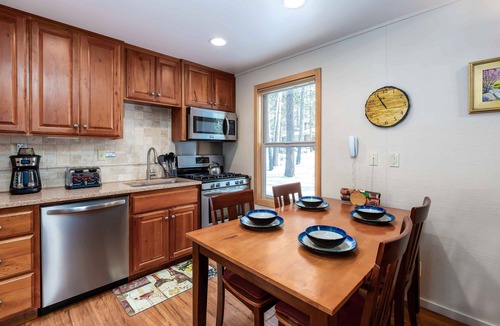 Sunriver House | GRIZ02 - Little Feet & Four-Legged Friends Run Free in the Enclosed Deck