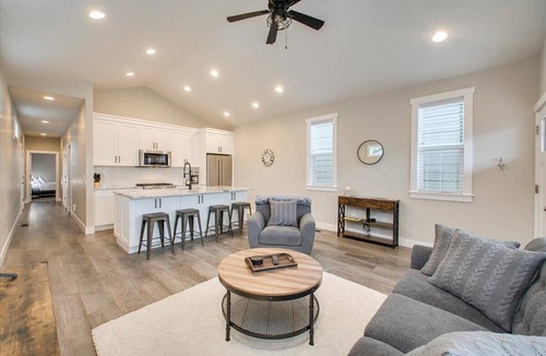 Depot Bench House | #HabitueHomes - Bennett's Bungalow