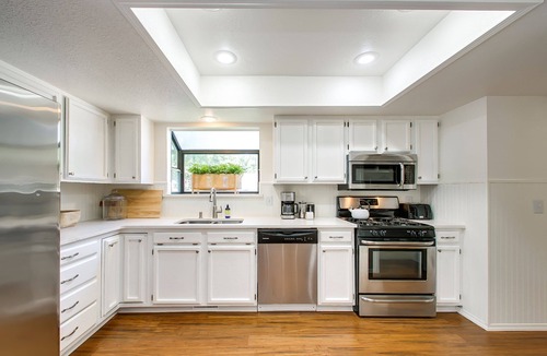North End House | #Habituehomes - Elm Grove Elegance