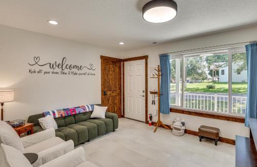 Hamilton House | Hamilton Charm Place, 4 Bdrm, 2 Bath, Step-Free