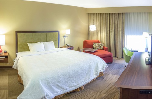 Lupton City Hotel | Hampton Inn Chattanooga/Hixson