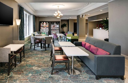 Freeport Hotel | Hampton Inn Freeport