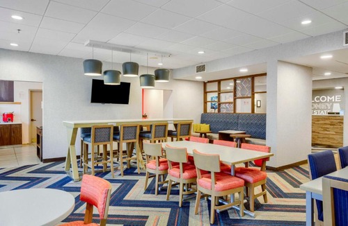Tillmans Corner Hotel | Hampton Inn Mobile-I-10/Bellingrath Gardens