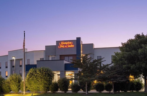 Meridian Hotel | Hampton Inn & Suites Boise-Meridian