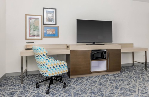 Grants Pass Hotel | Hampton Inn & Suites Grants Pass