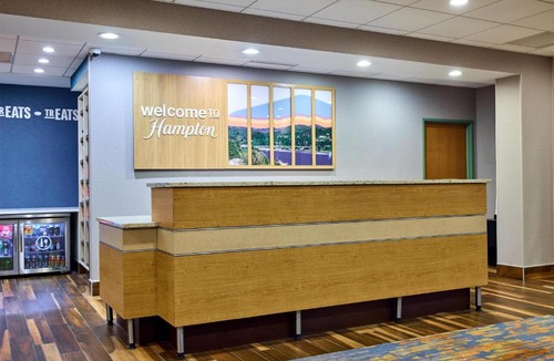 Grants Pass Hotel | Hampton Inn & Suites Grants Pass