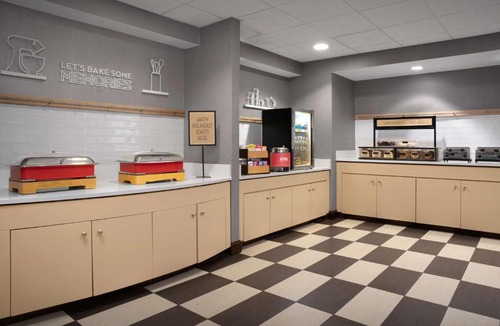 Knoxville Hotel | Hampton Inn & Suites-Knoxville/North I-75