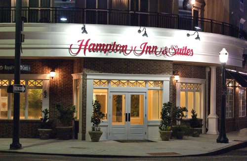 Central Business District Hotel | Hampton Inn & Suites Mobile - Downtown Historic District
