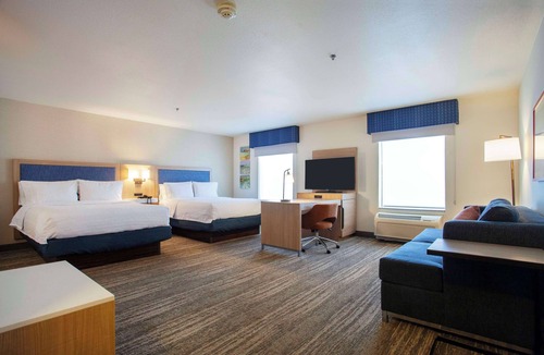 Mountain Home Hotel | Hampton Inn & Suites Mountain Home