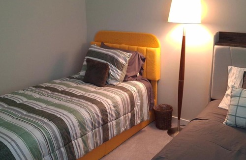 Hampton House | Hampton Lux Condo: By Convention Center & Coliseum