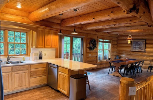 Sandpoint Cabin | Handcrafted Luxury Lodge with Panoramic Lake View