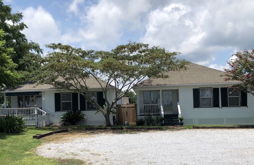 Pass Christian Cottage | Harbor View Cottages-Overlooking Historic Harbor and Beach