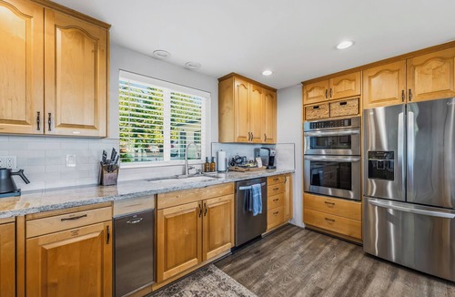 Port Angeles House | Harrington Reserve: Sunset Bluff Newly Renovated Luxury Coastal Retreat Panoramic Views Designer Interiors Spa Vibes