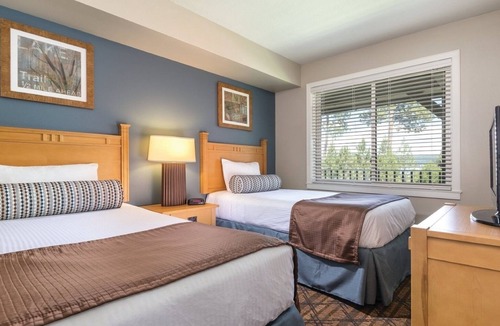 Coeur d'Alene Resort | Harrison Idaho | Friends Lake Retreat | Pool + Lake | 2BR